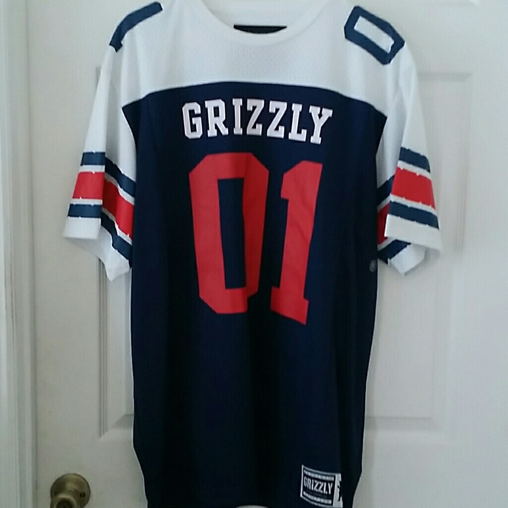 Grizzly shirt brand new